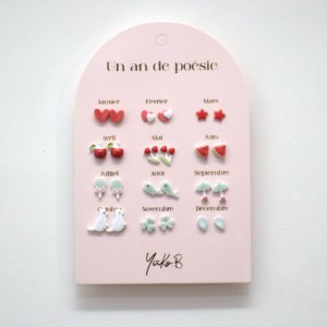 Boucles d'oreilles - rouge/eau (12 paires)
